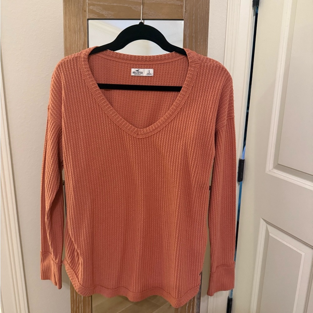 Hollister pink V-Neck Knit Sweater